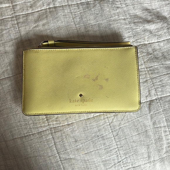 Kate Spade Yellow Wristelt - Picture 1 of 4